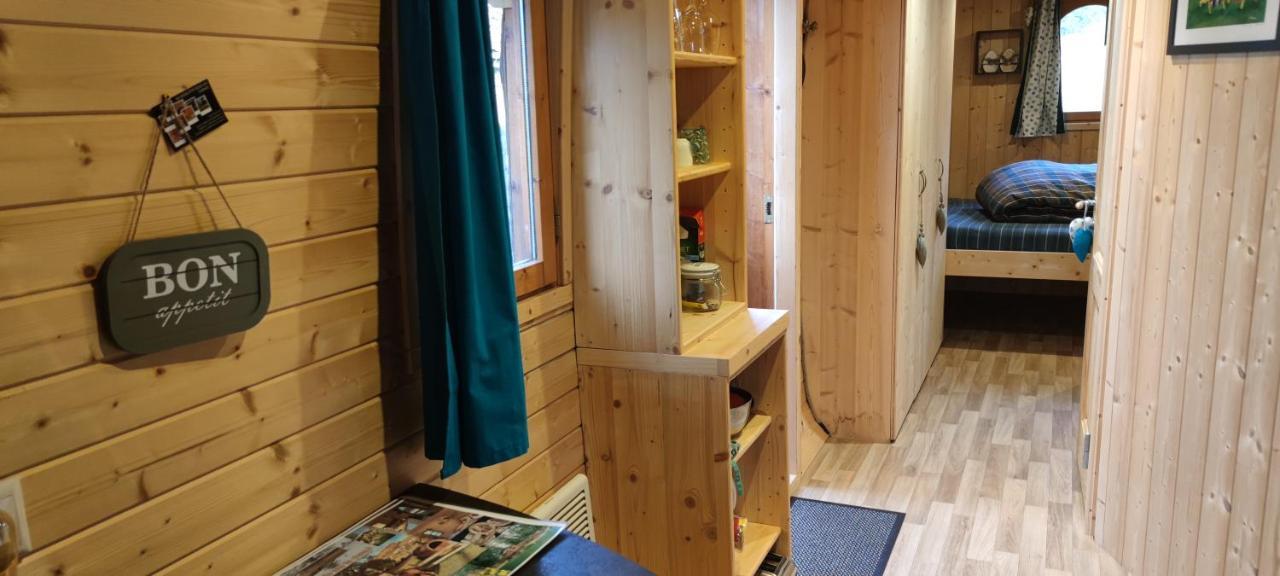 Ma Roulotte Sous Les Chenes- Au Naturel Raon-aux-Bois المظهر الخارجي الصورة